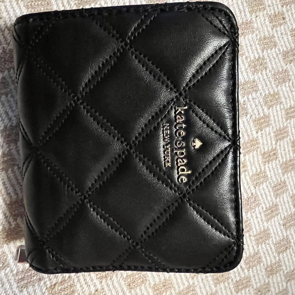 Kate Spade small zipper wallet
